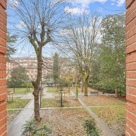 Oasis De Calme Au Coeur Du Capitole